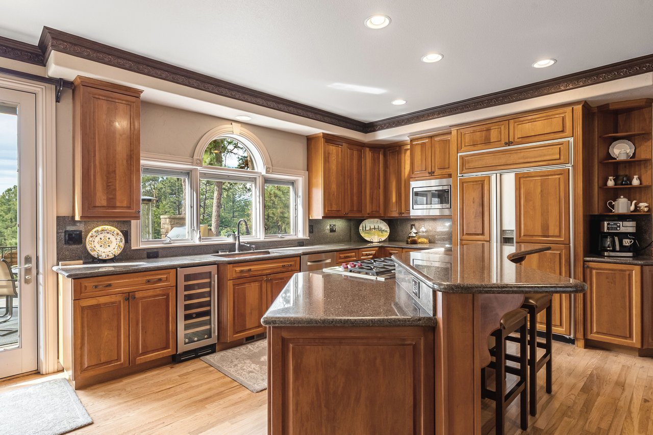 17507 Colonial Park Drive