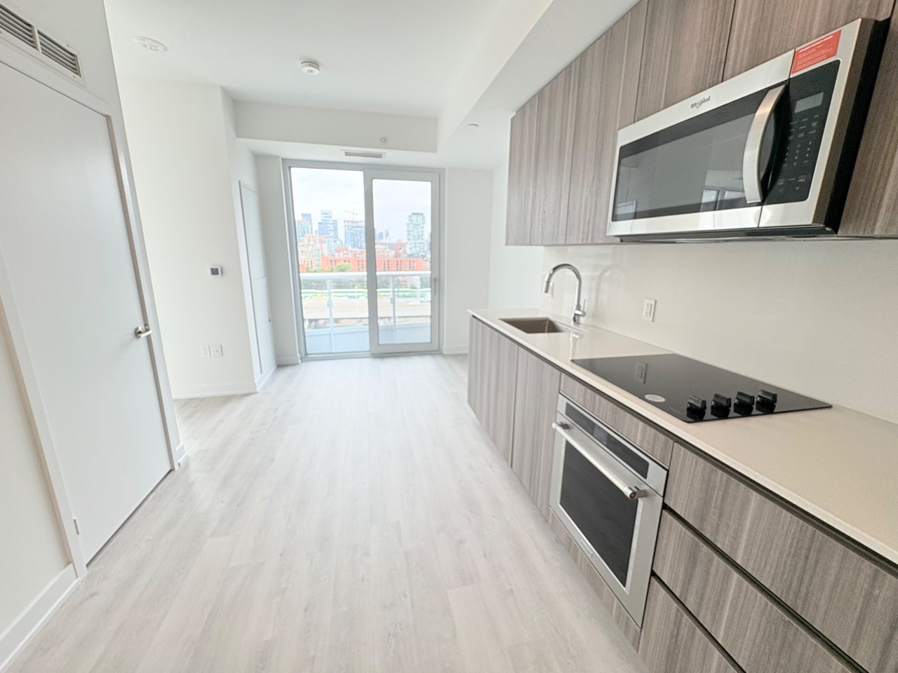 15 Richardson Street 1002