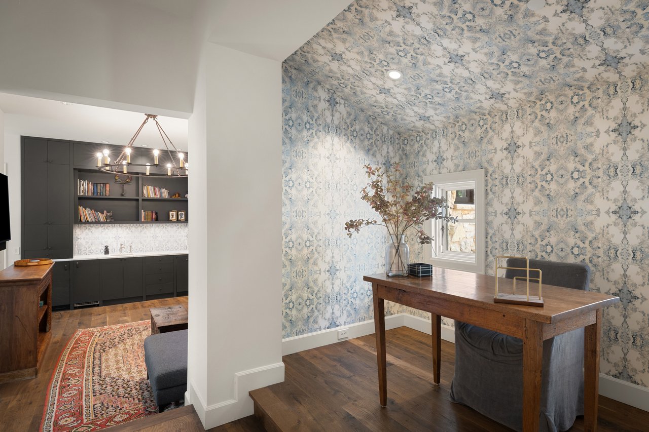 La Vita of Lake Austin in Westlake Hills