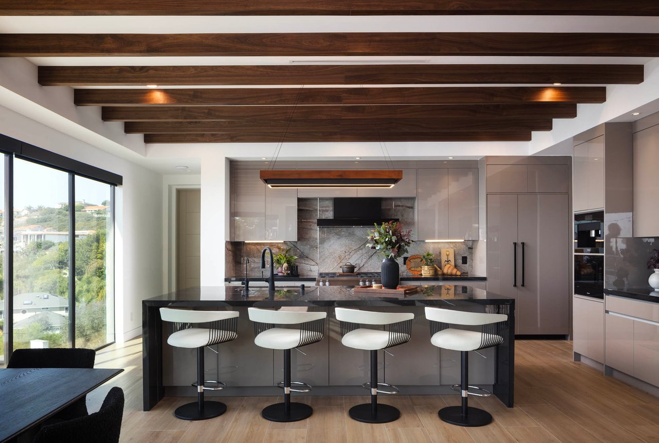 606 E Avenida San Juan