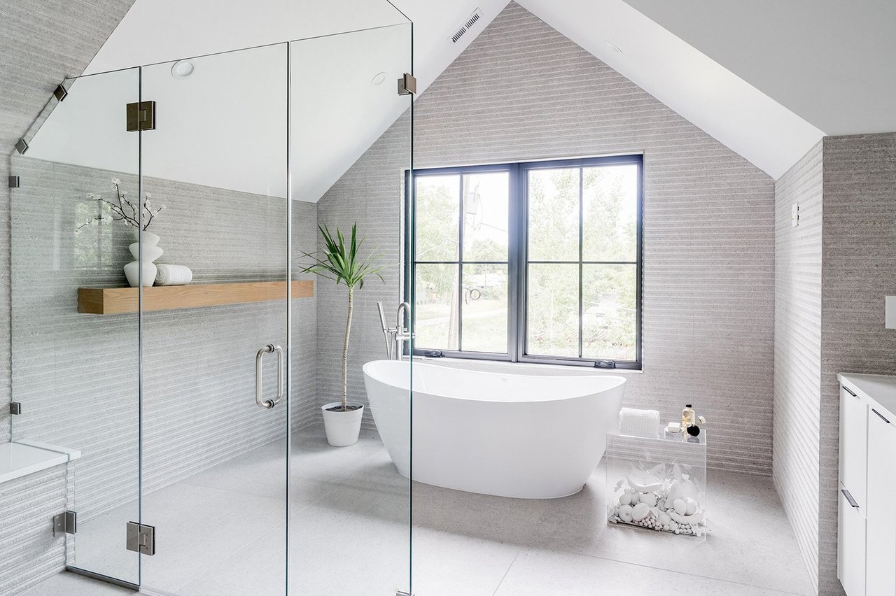  2565 S JACKSON STREET 