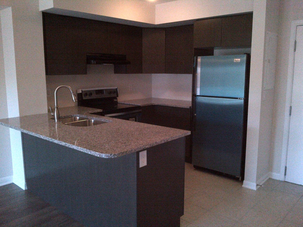 70 Baycliffe Crescent W Unit: 302