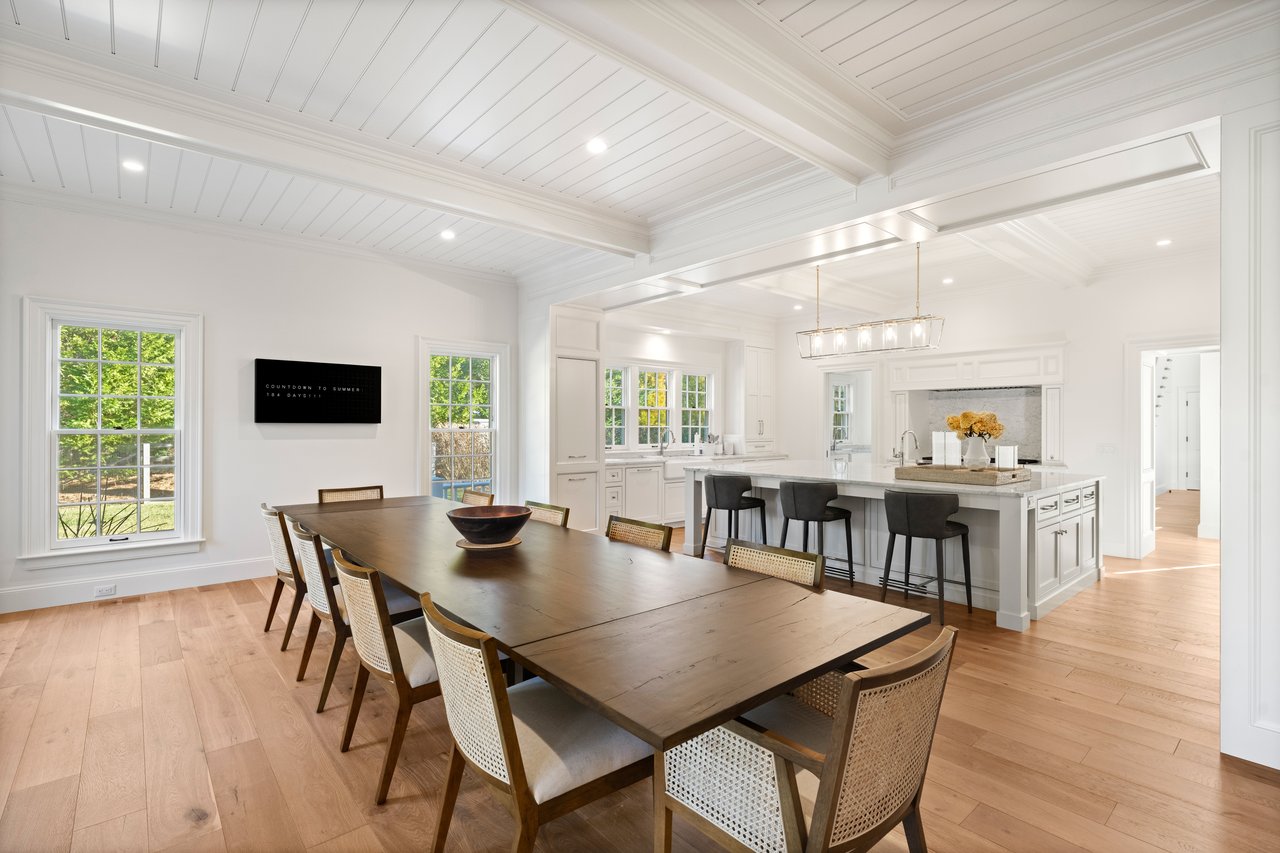 Stunning Residential Estate in Osterville 