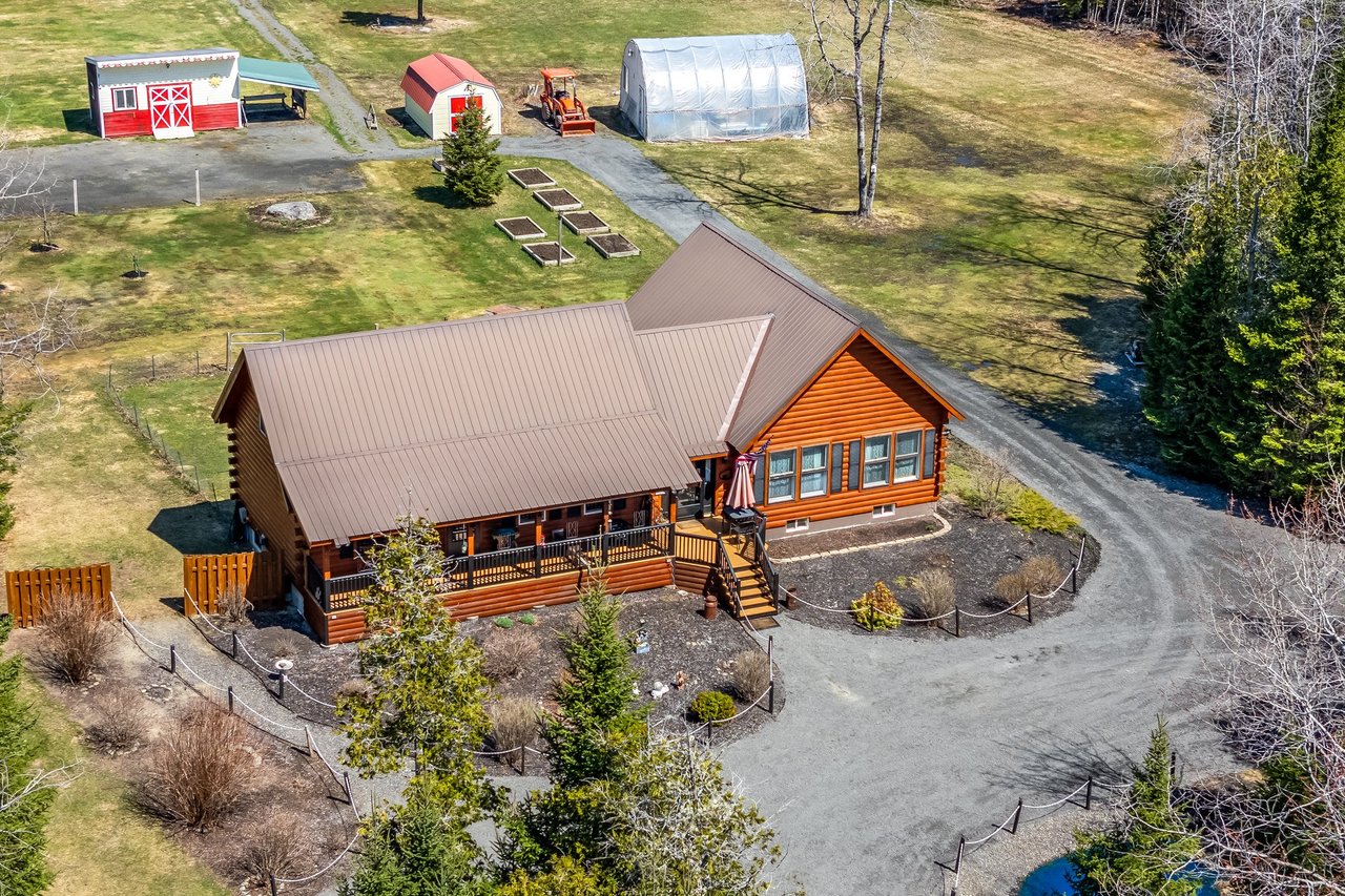291 River Road Milo, ME 04463-1603