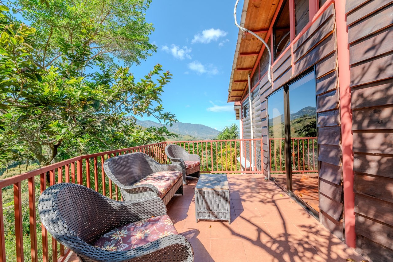 Turnkey 3-Residence Compound in Puriscal with Expansive Views & Saltwater Pool