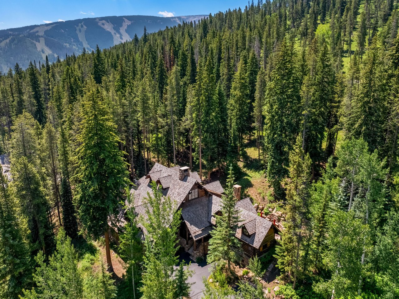 3698 Daybreak Ridge