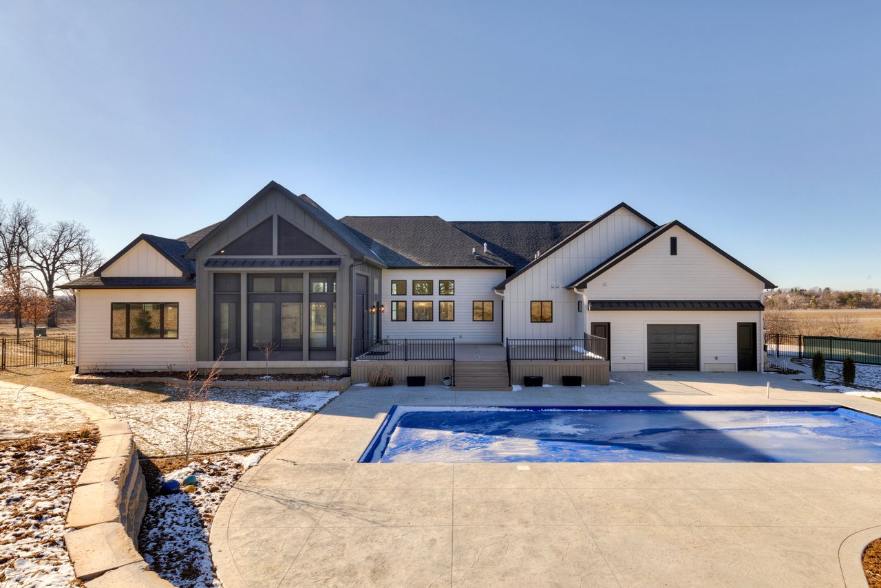 5095 Grand Ridge Drive