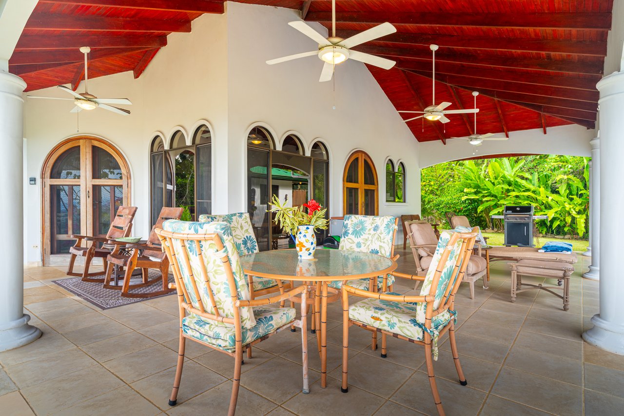 Front Ridge Ocean View Casa Mono Titi – Tres Rios, Costa Rica