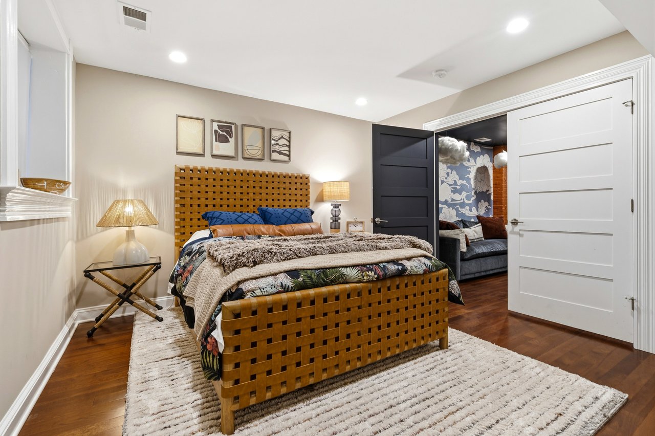 Luxury Dupont Circle Rental Listing