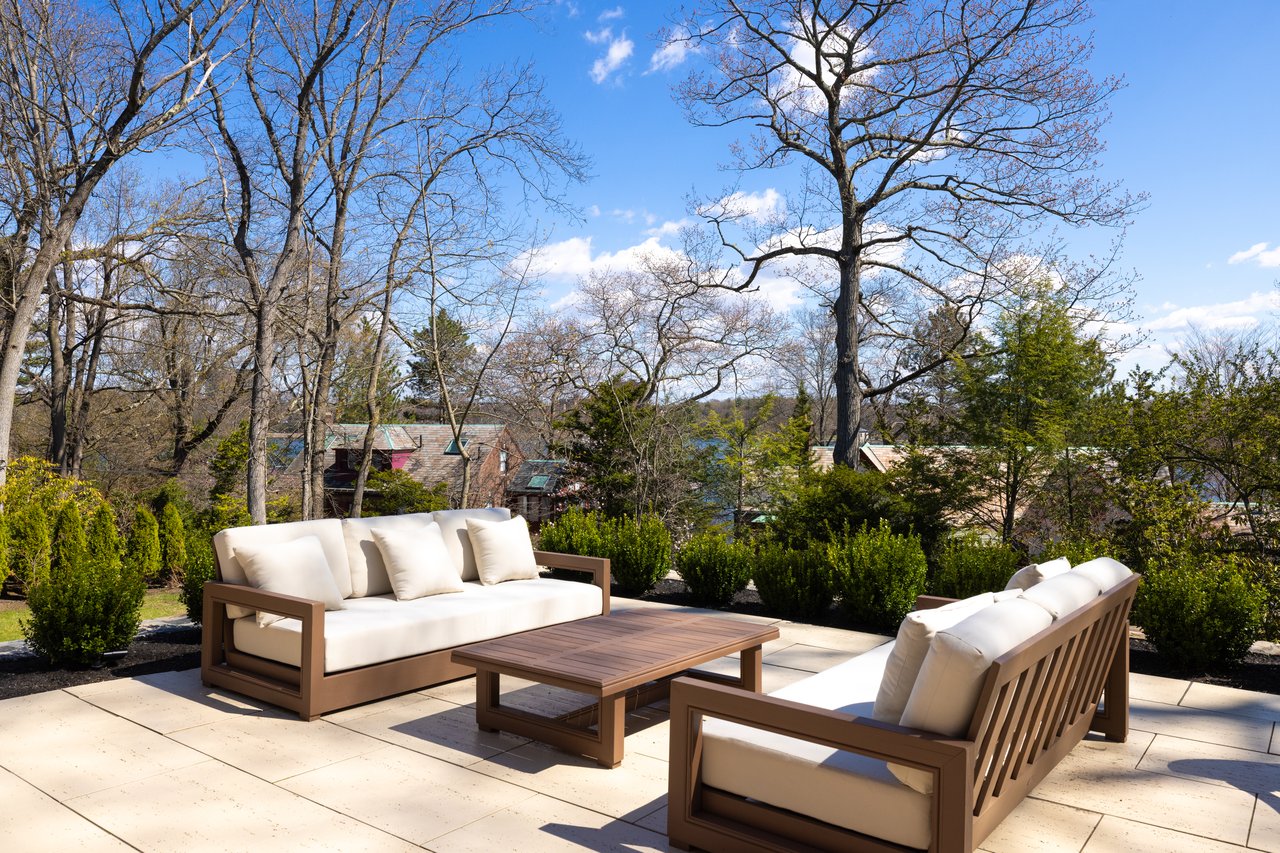 124 Chestnut Hill Rd