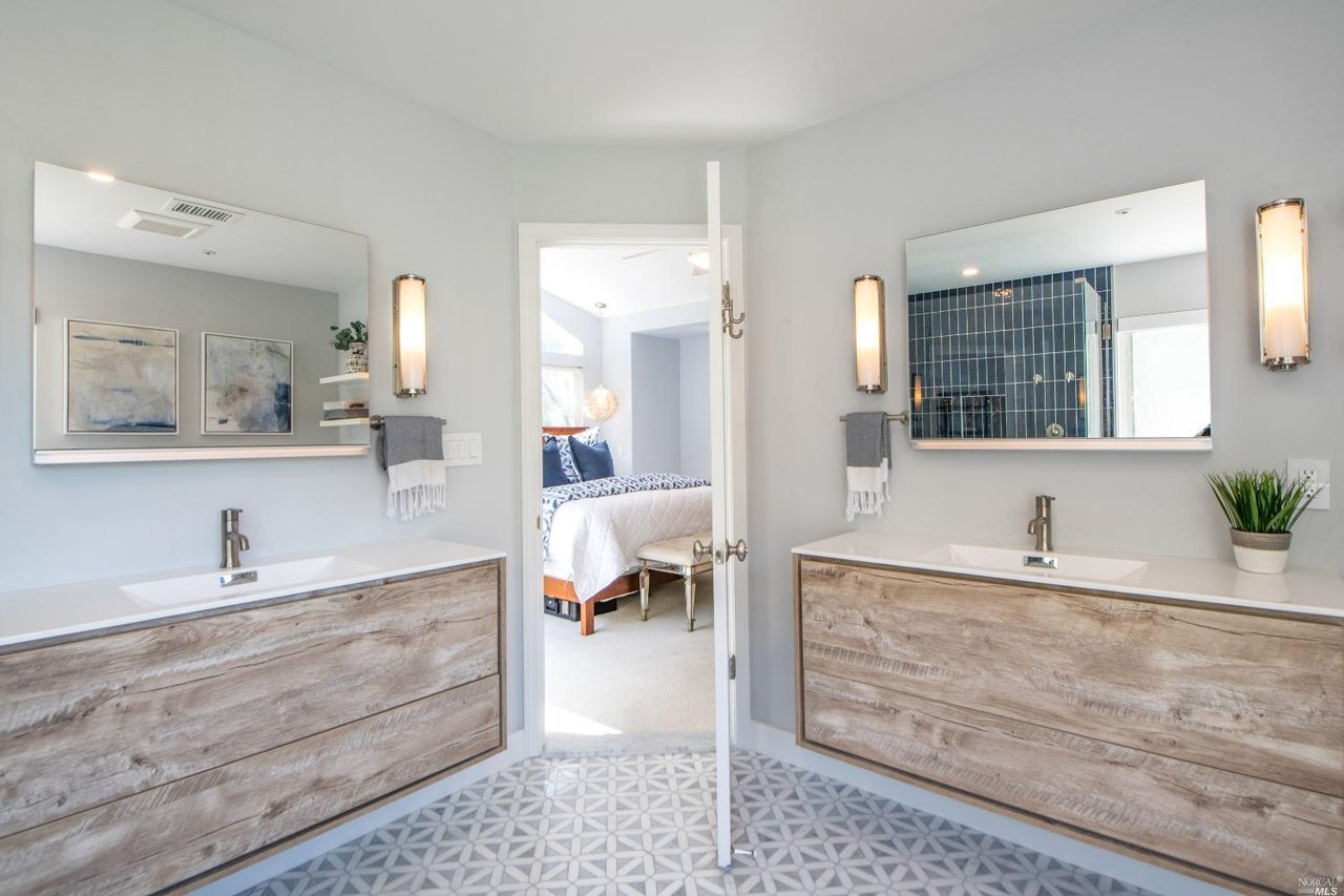 26 Madera Del Presidio Dr