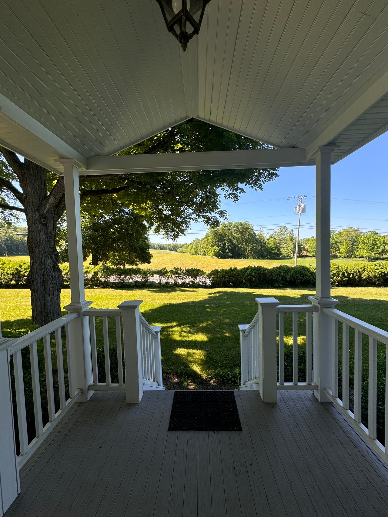 2039 Salt Point Turnpike