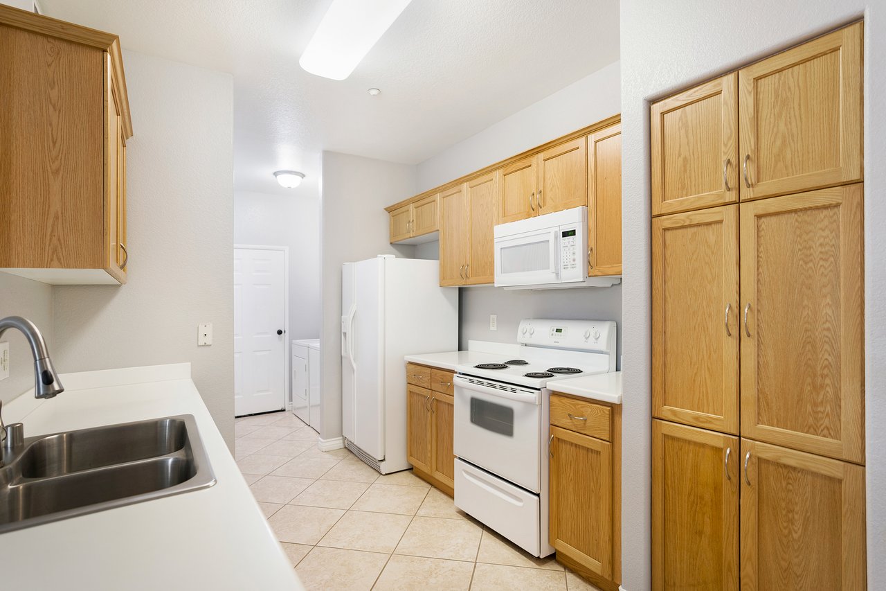 Madison Park Single Bedroom Condo | Murrieta