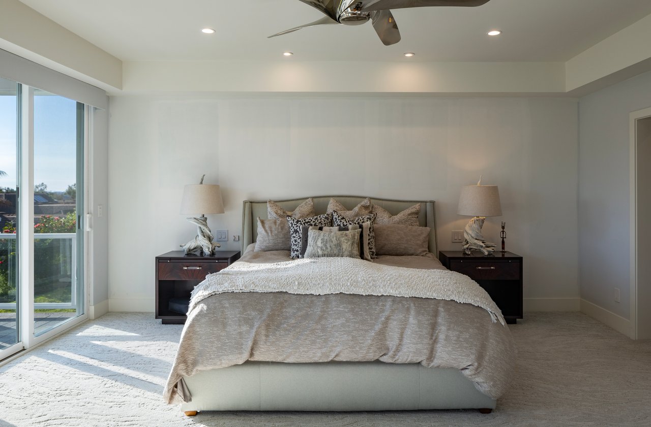 Furnished Lease in Newport Beach
