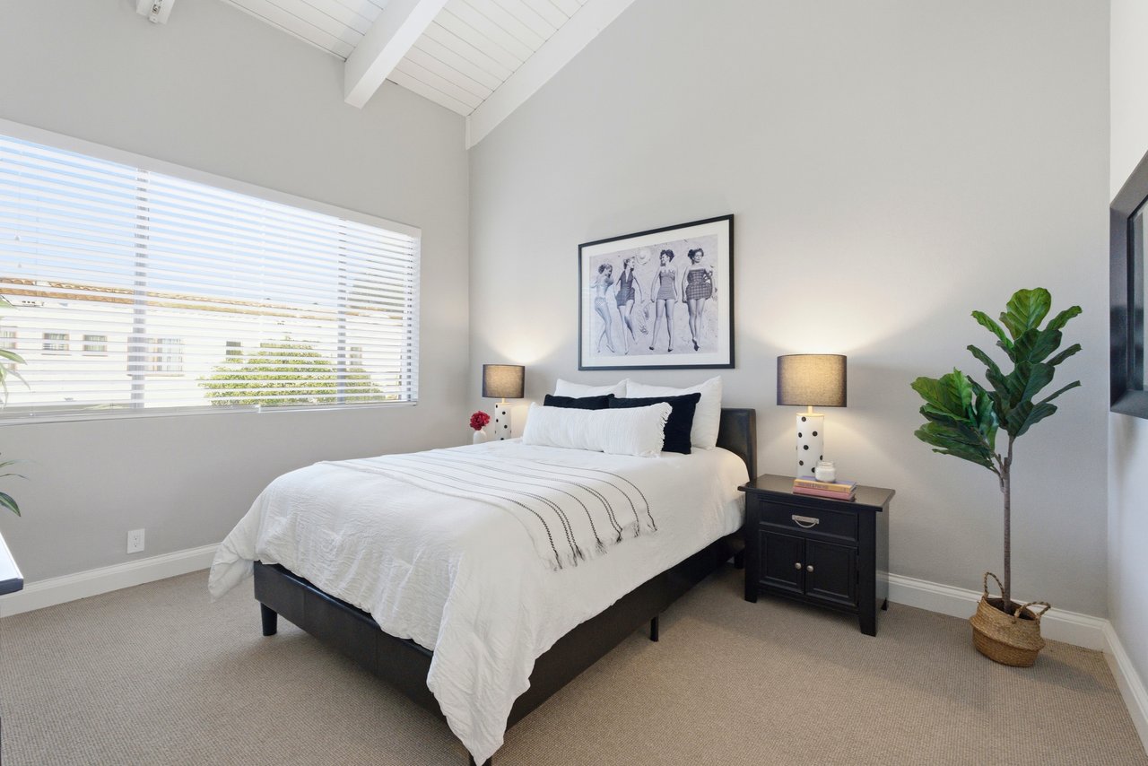 1013 16th St Unit: 101, Santa Monica 