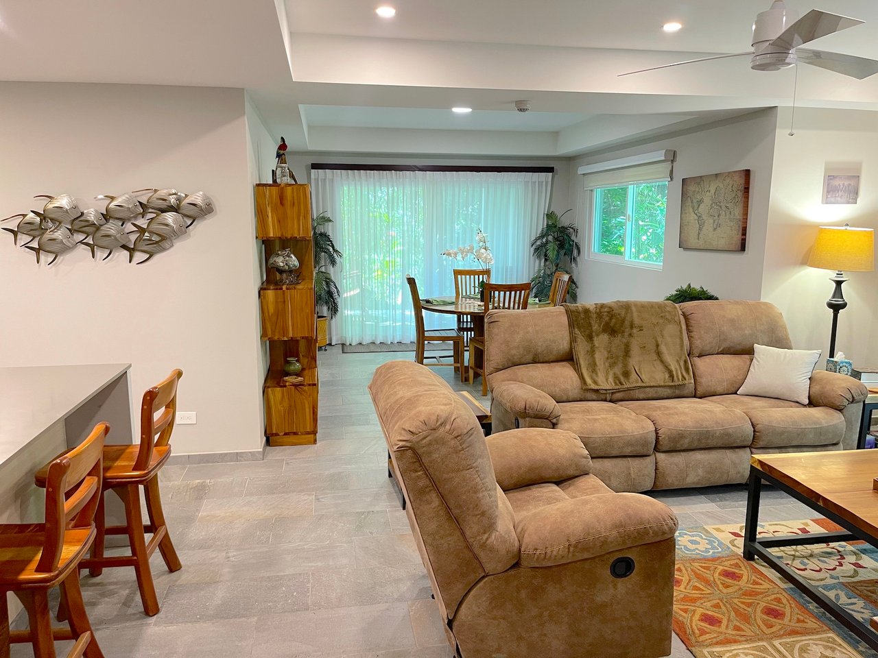 ELAN GROUND FLOOR 2 BEDROOM CONDO WITH BEACH ACCESS. UNIT 4E