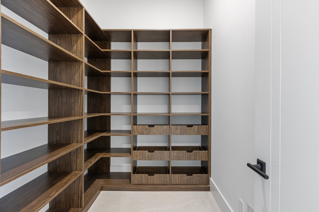 Murray Rd in Soso With Beautiful Water & Island Views