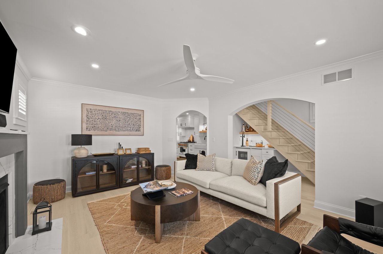 909 Lions Park Drive