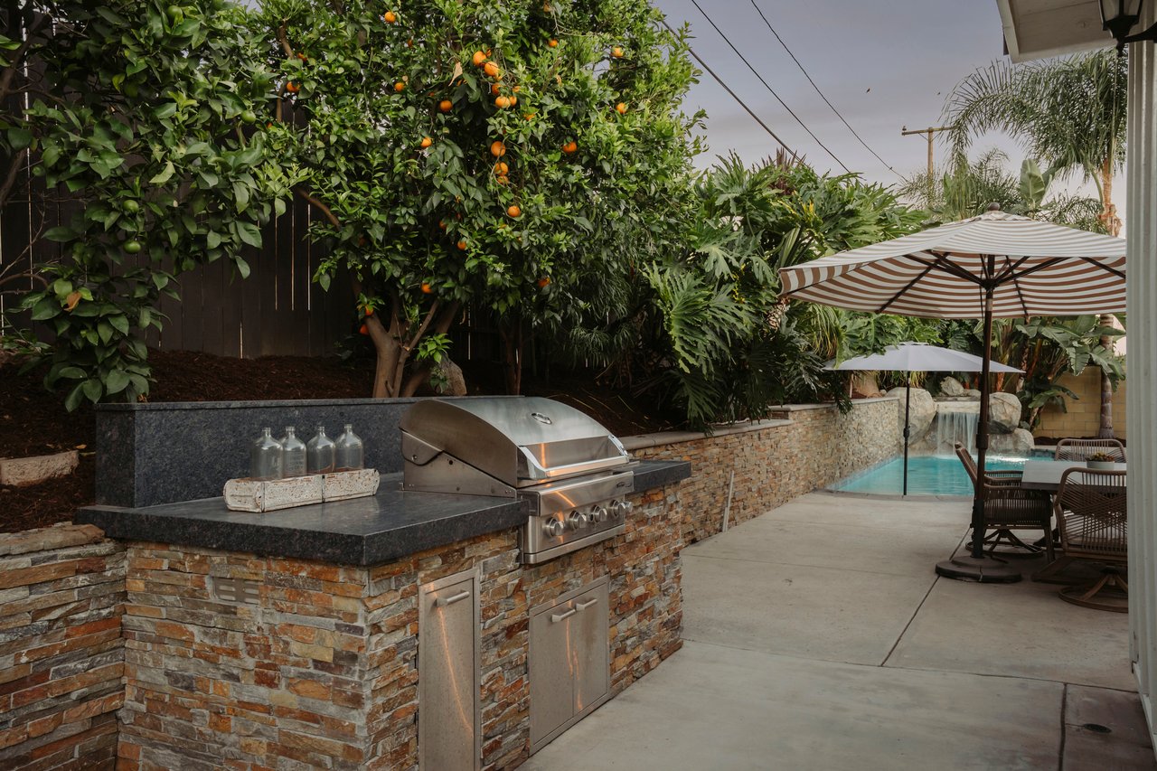 4522 Loganview Drive