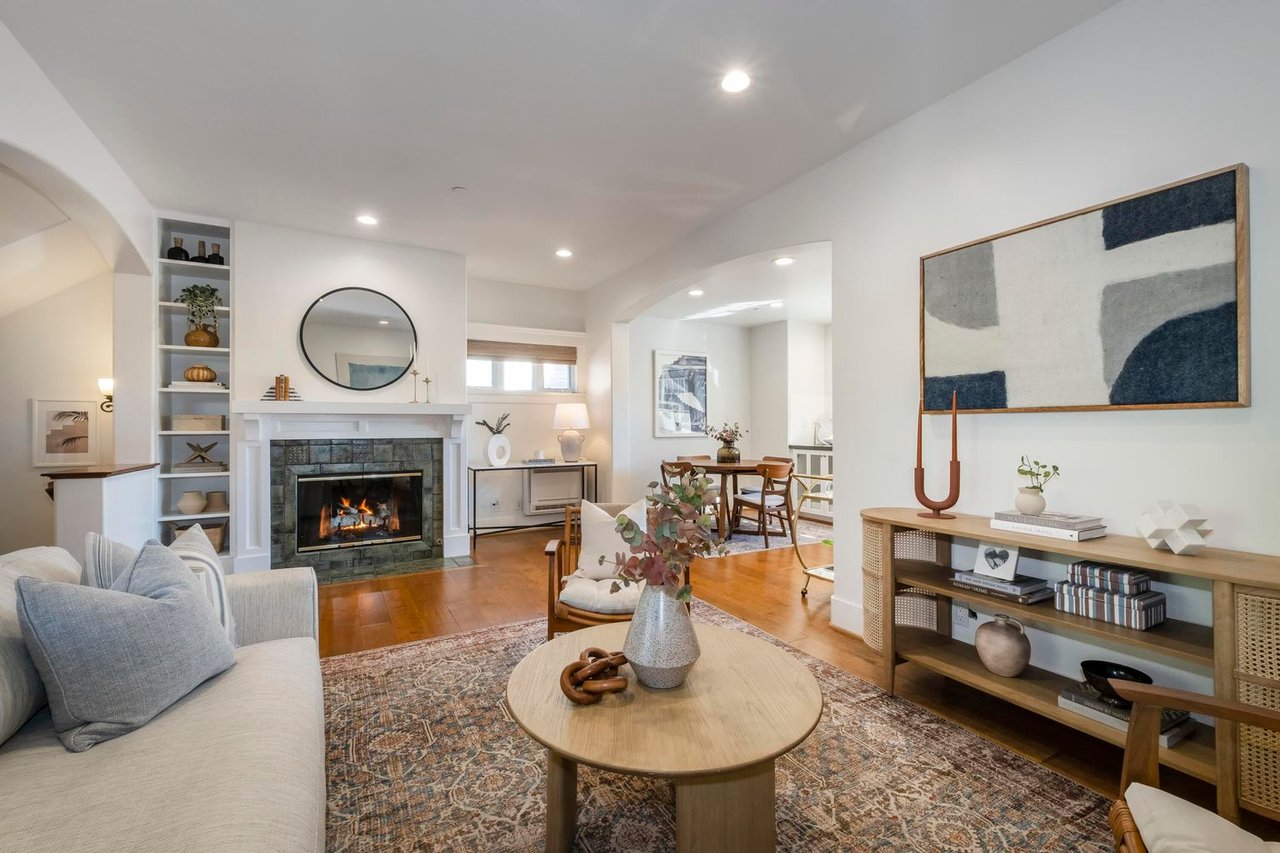 Award Winning Craftsman Design Townhome in Prime Santa Barbara Location 