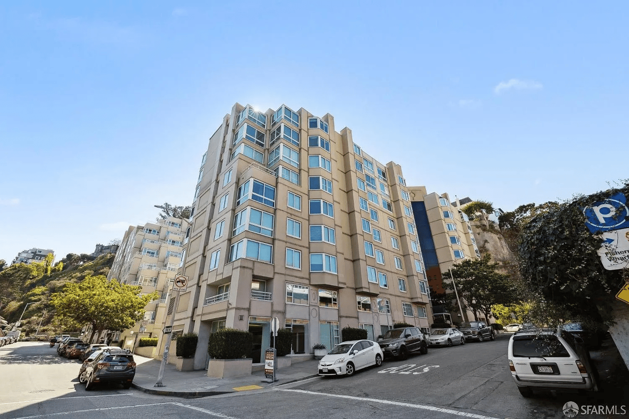 111 Chestnut St UNIT 713