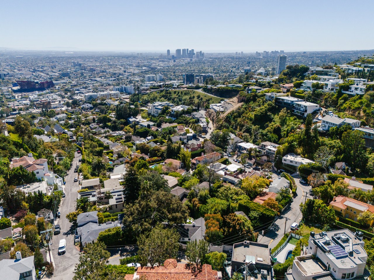 1558 Sunset Plaza Dr, Hollywood Hills