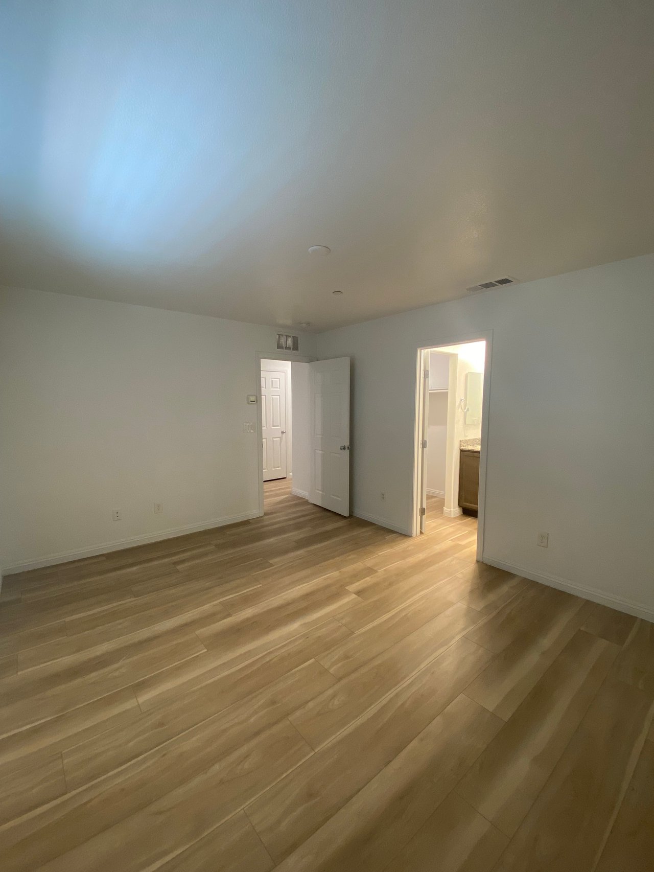 4517 Dover Straight Street