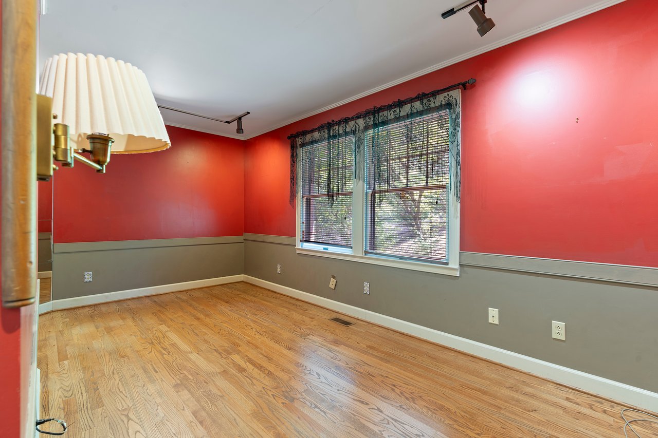 One-of-a-Kind Huntsville Retreat