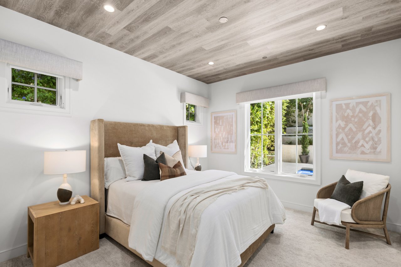 2007 Port Provence Place