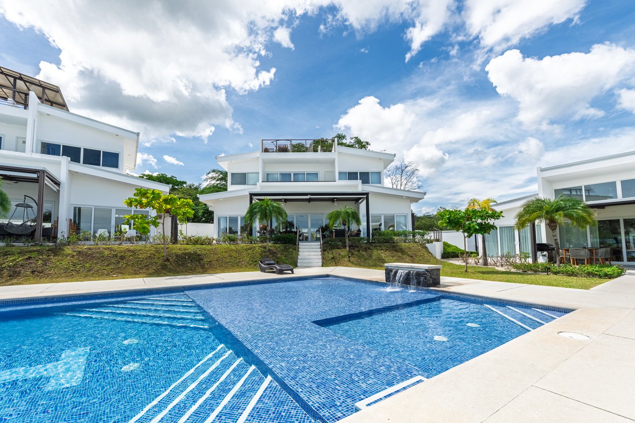C5 Enclave | Premium Furnished 5-Bedroom Retreat Near Playa Avellanas