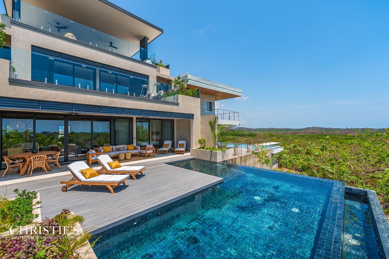 Modern Luxury Villa with Panoramic Ocean Views in Tamarindo - Villa Brisas del Mar