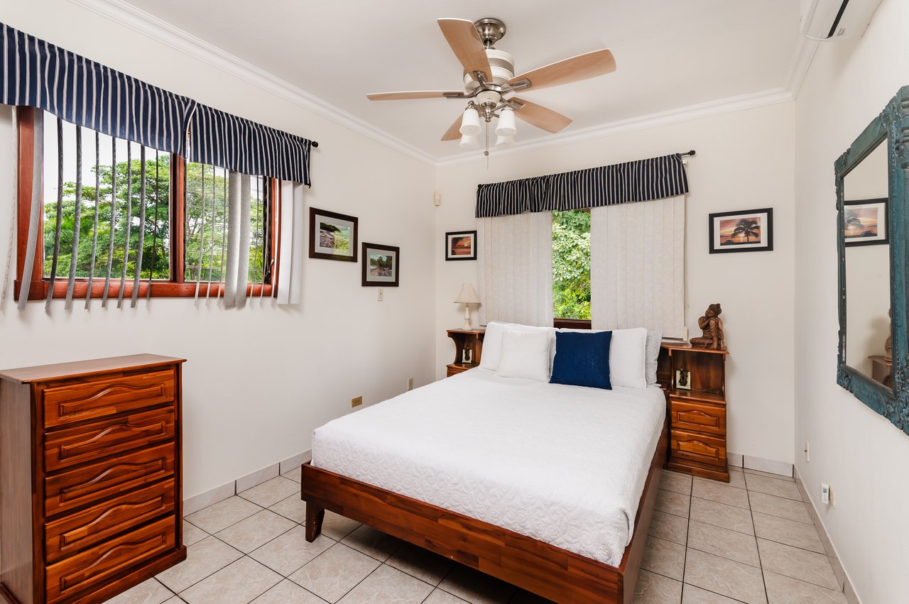 Pacific Beach 4 | Adorable 2 Bedroom 2 Bathroom Beachfront Condo in Playa Potrero!