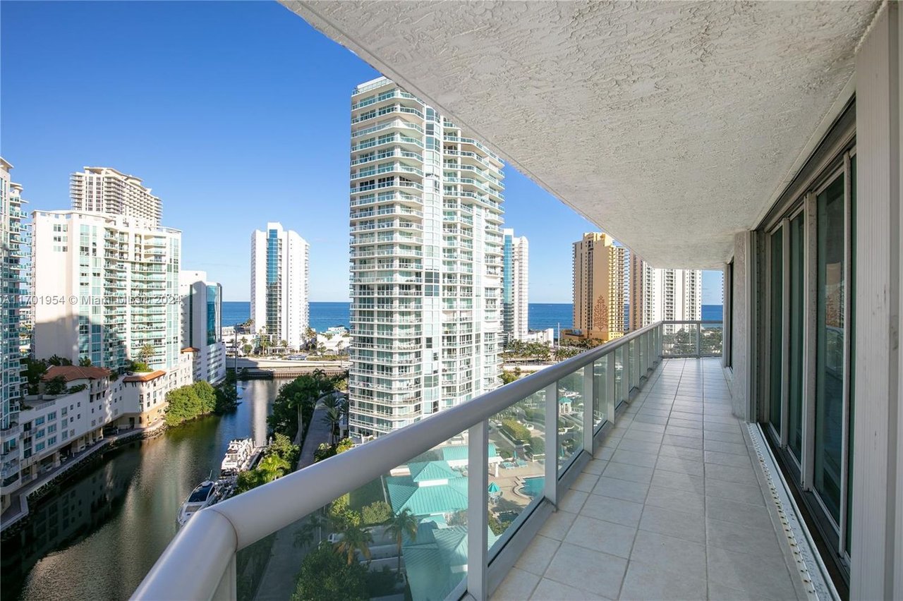 16500 Collins Ave, #1451