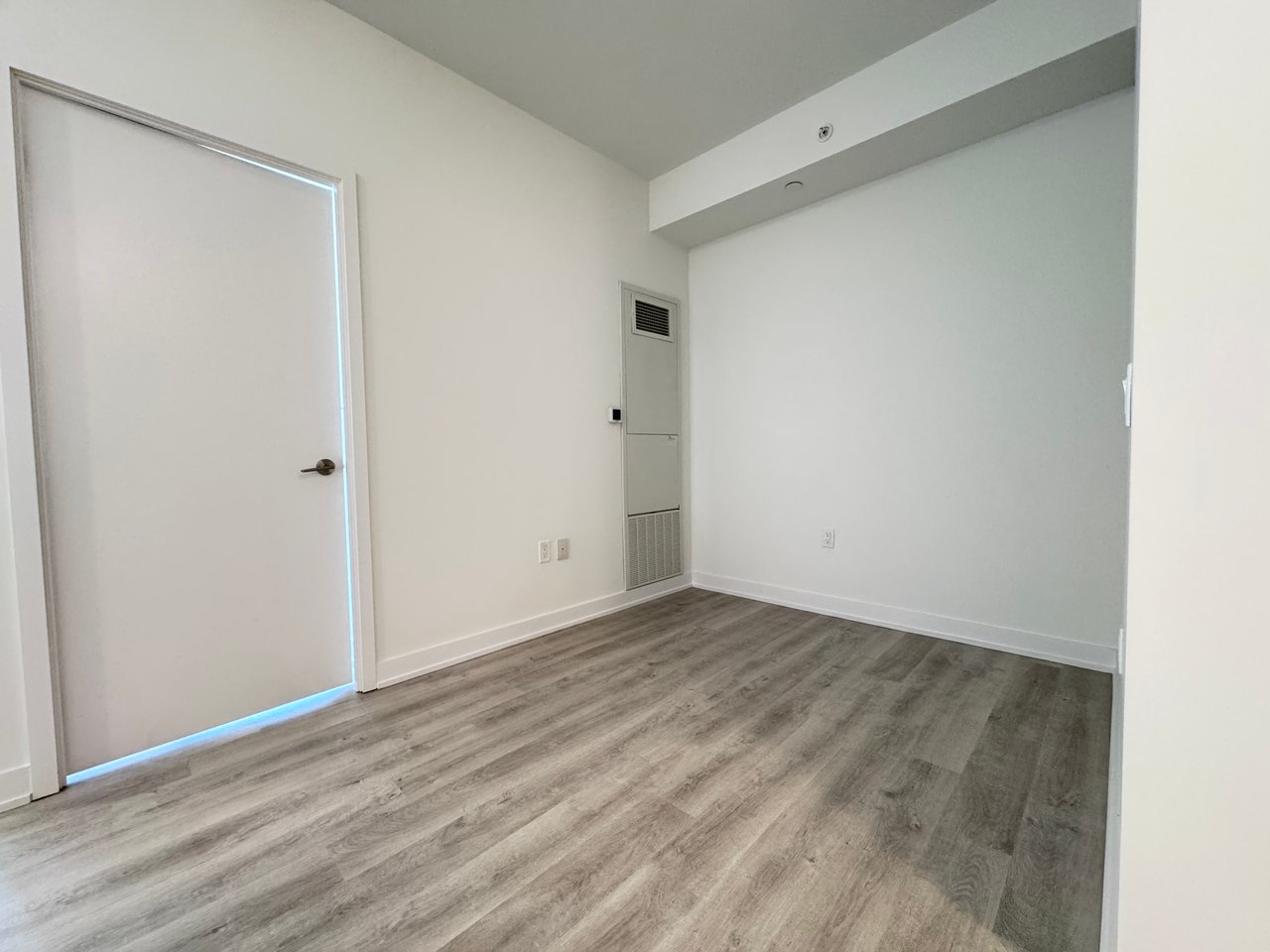 15 Richardson Street Unit: 418