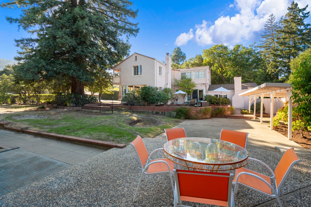 19605 Glen Una Drive