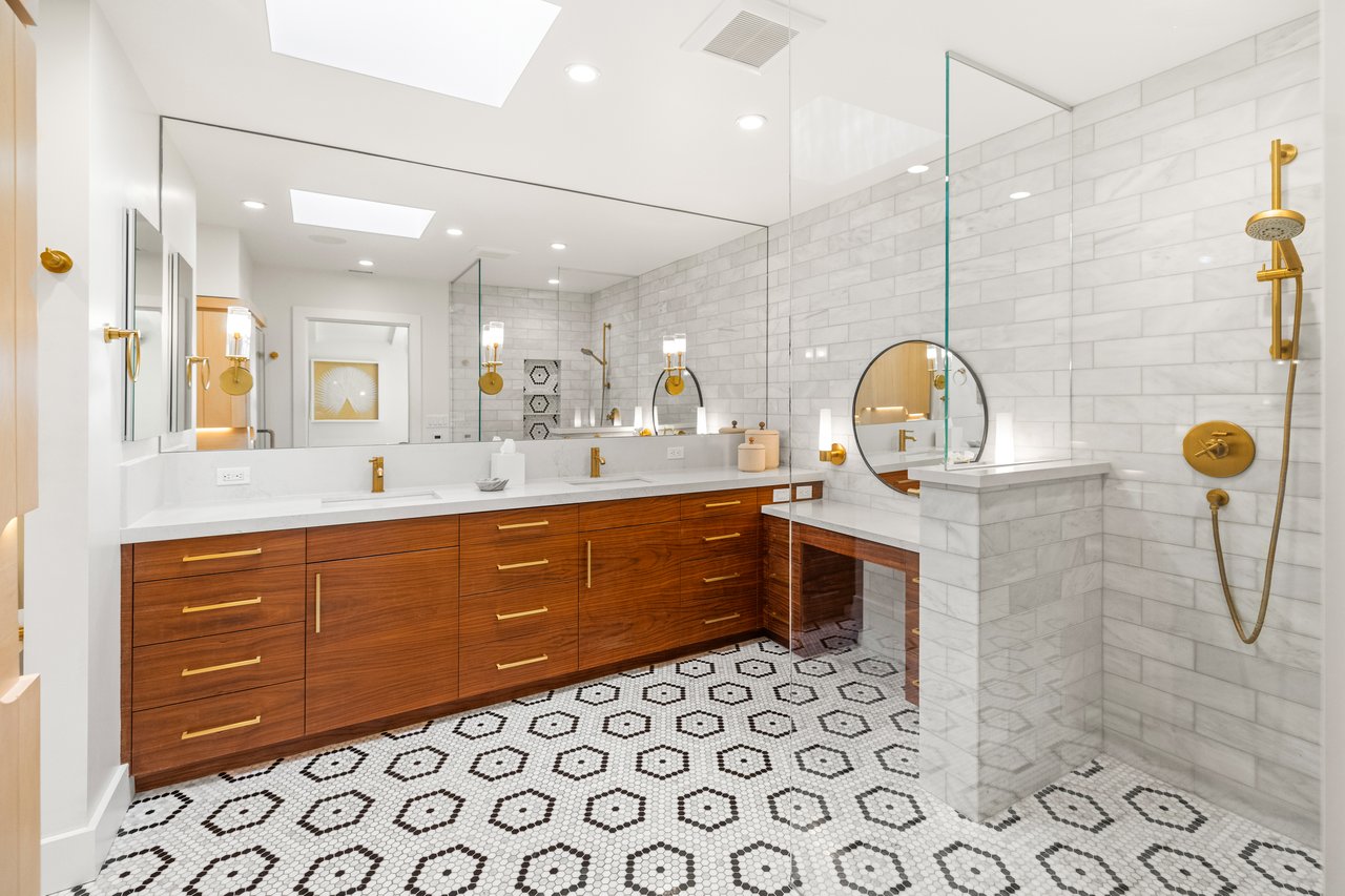 1522 Knoll Circle Drive