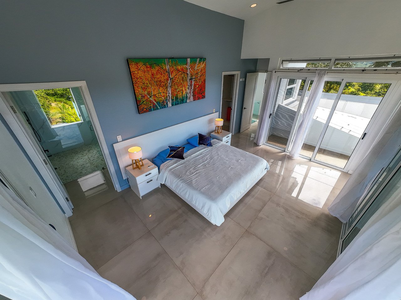 Brand New Oceanview Luxury Home- 'The Look of the Jaguar'