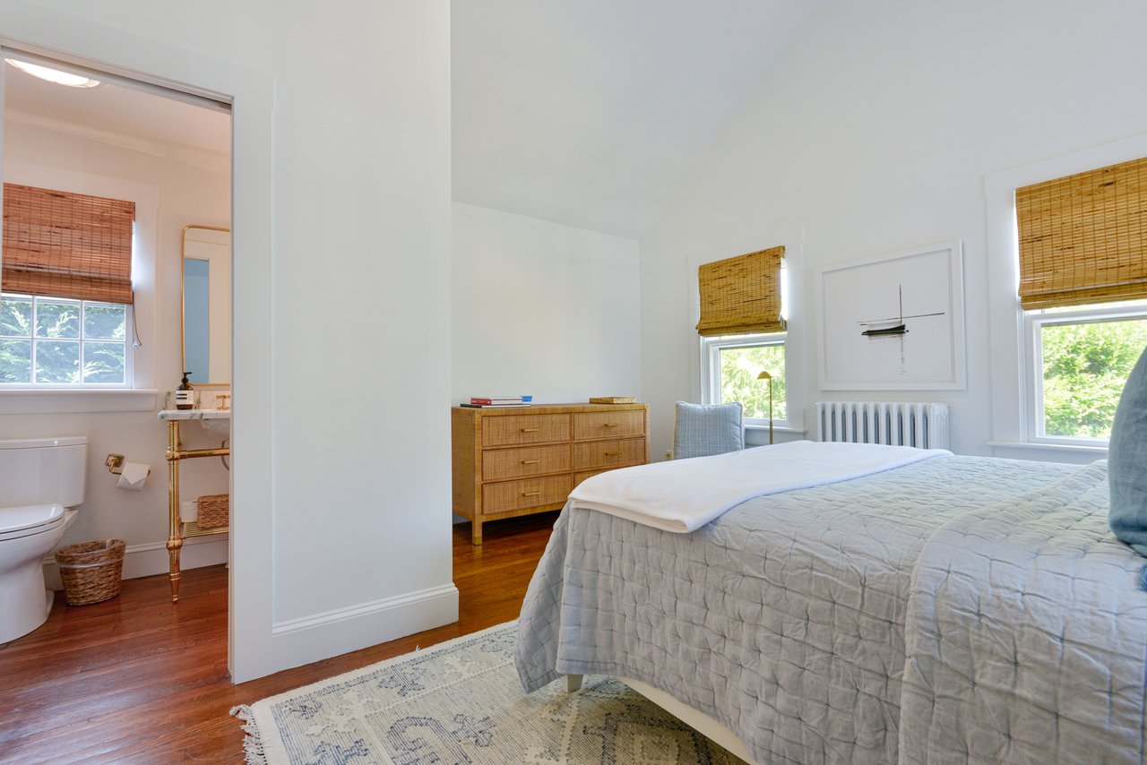 3 North Beach Street