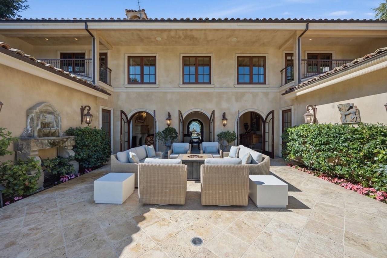 10285 Magdalena Rd