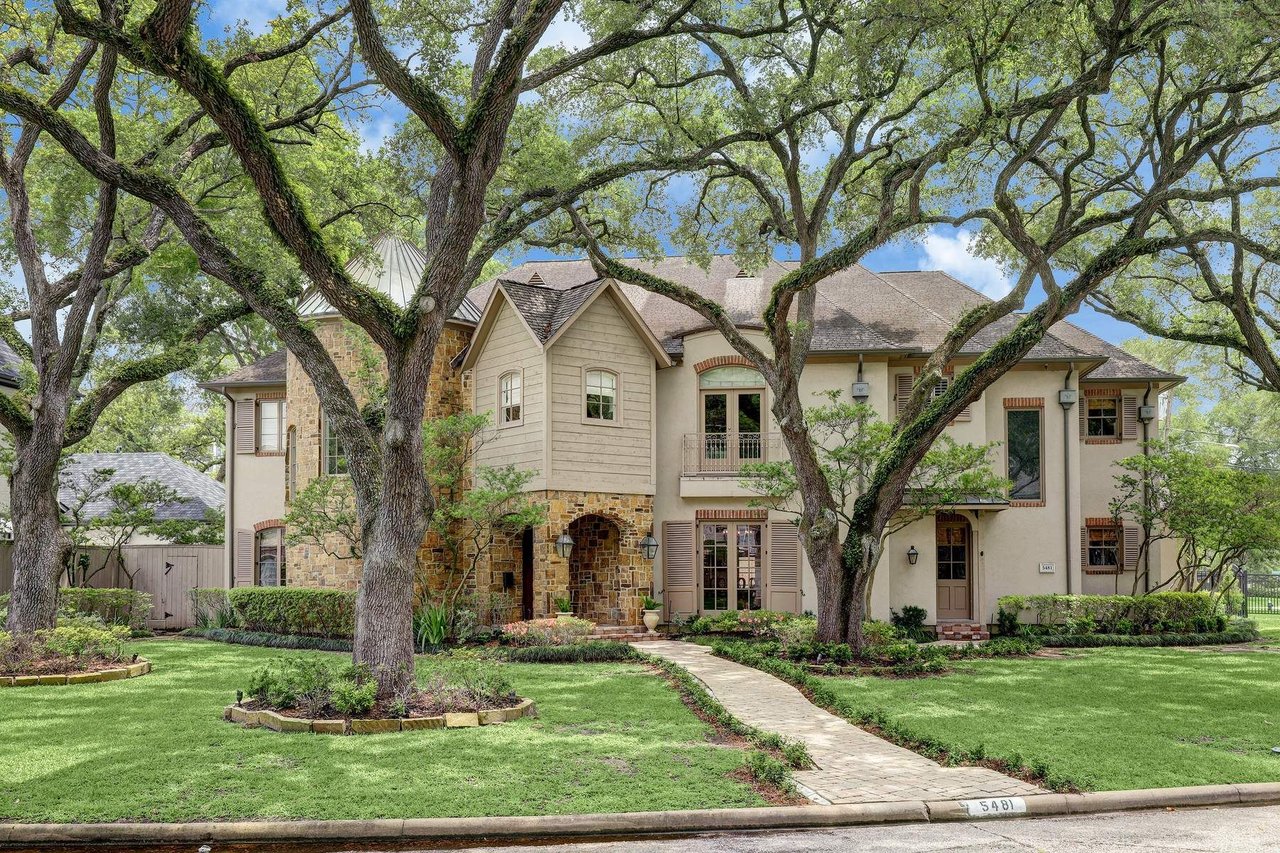 5481 Cedar Creek Dr