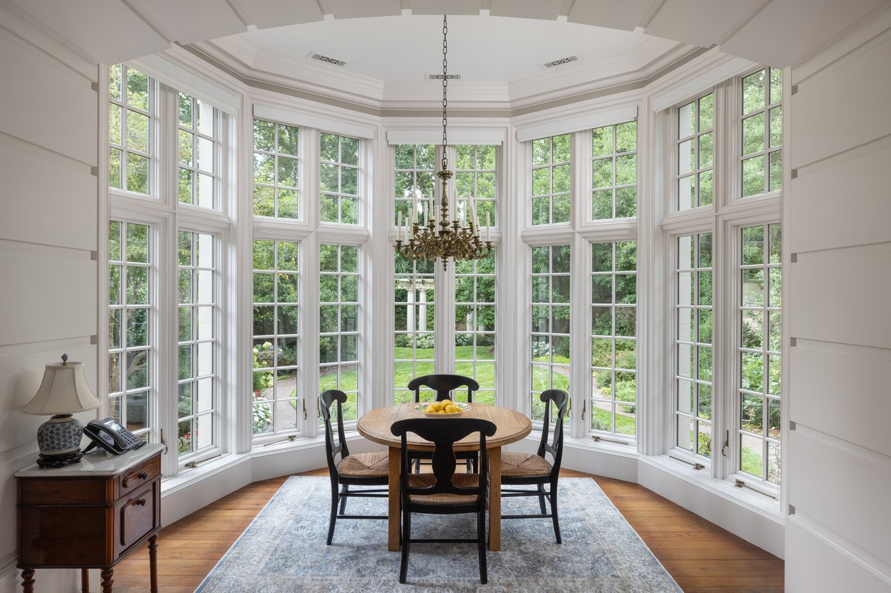 Wayside Manor