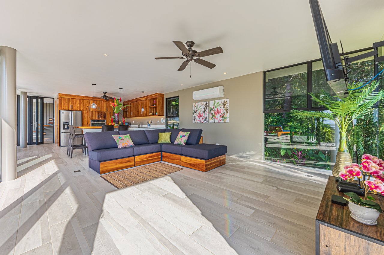 4 Bedroom Jungle Paradise with Ocean Views