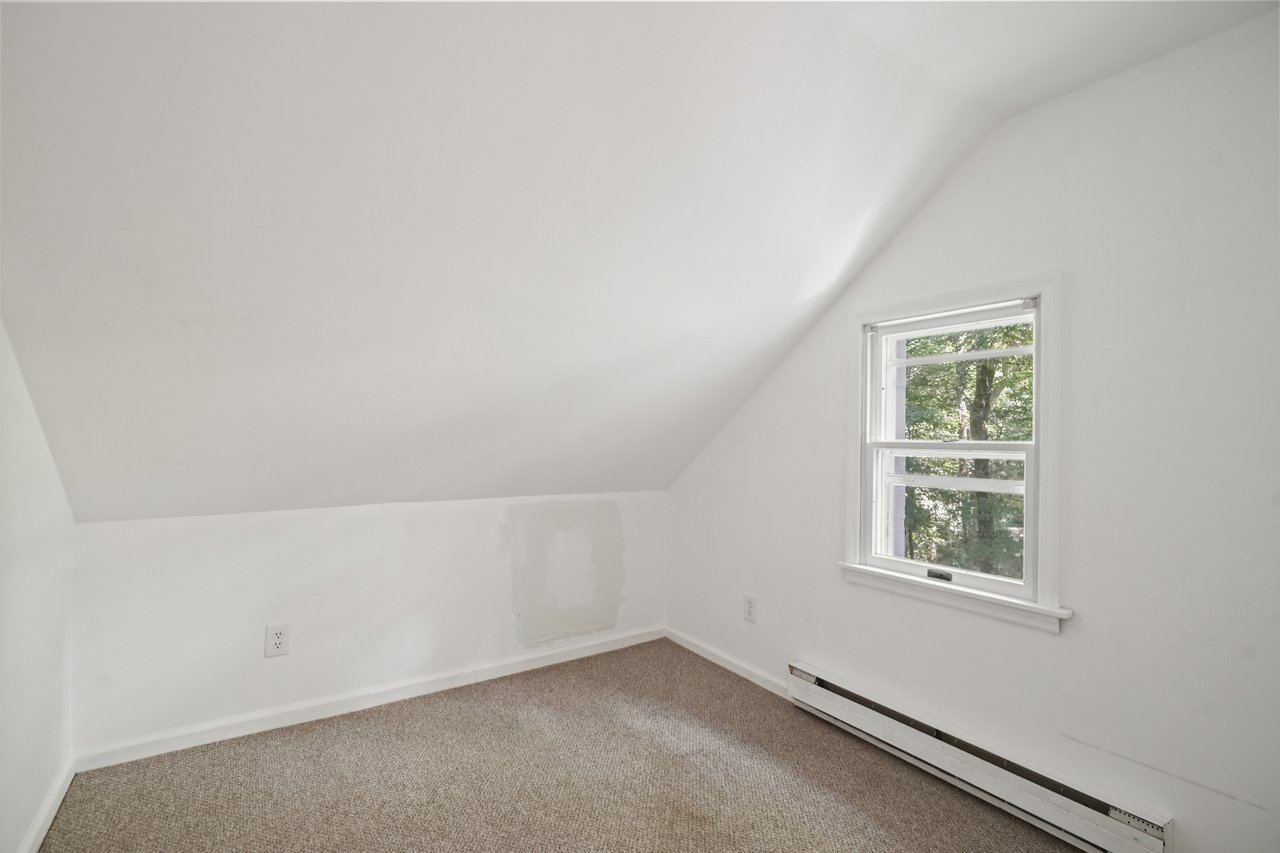 382 Bedford Center