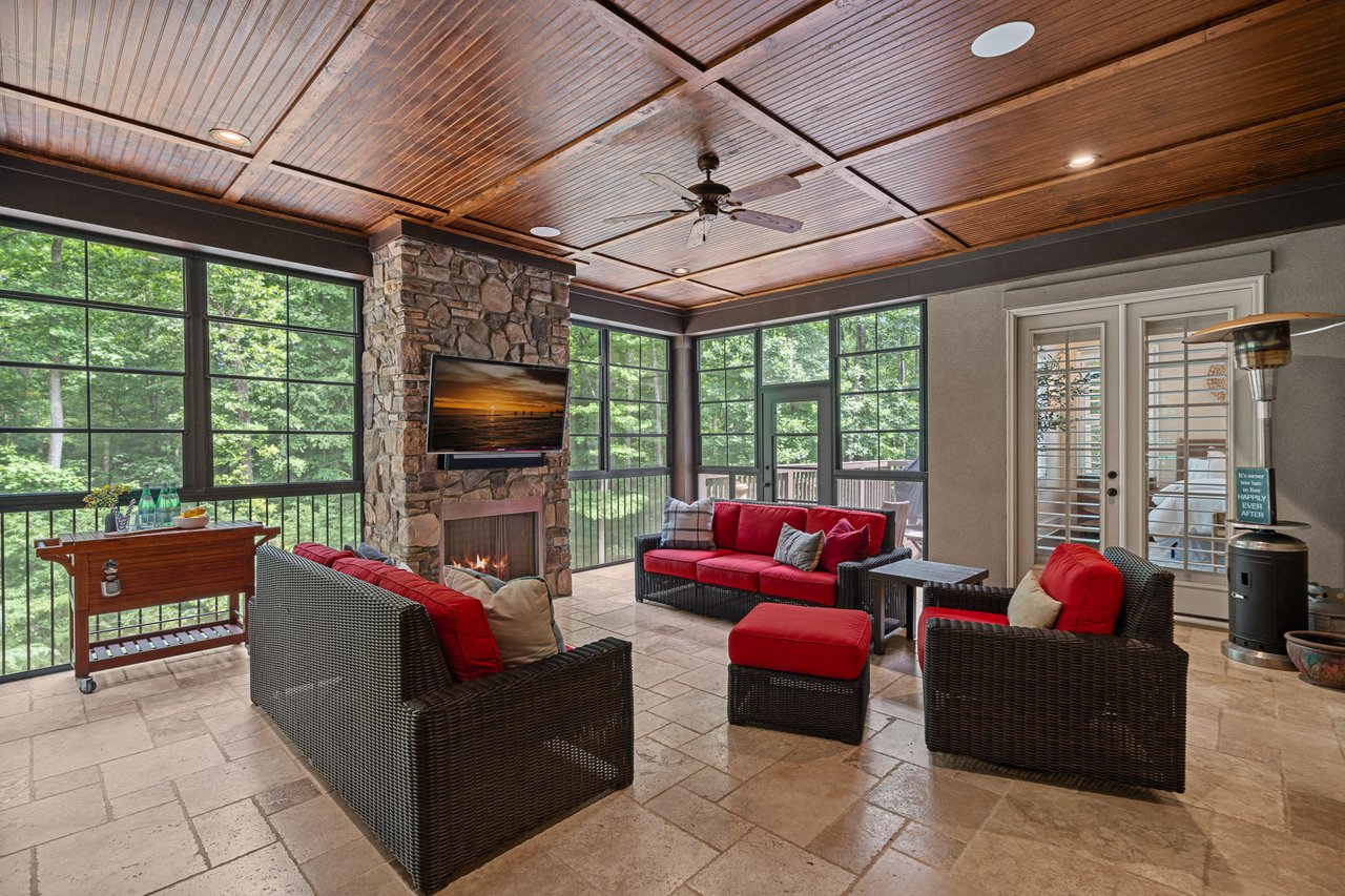 117 Walking Horse Trail