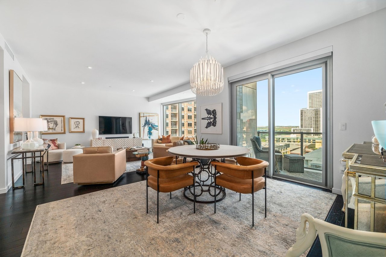 200 Congress Ave #13A