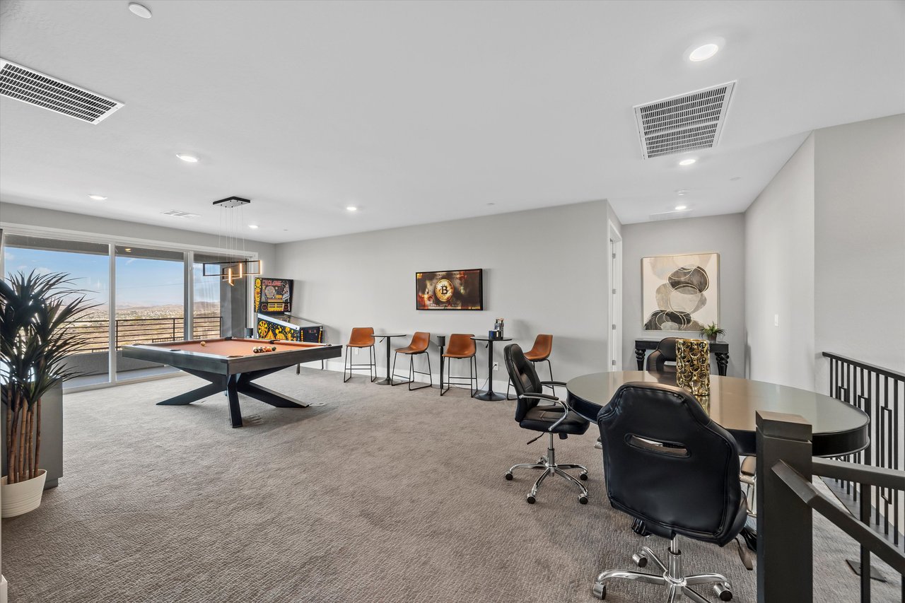 258 Shaded Canyon Drive