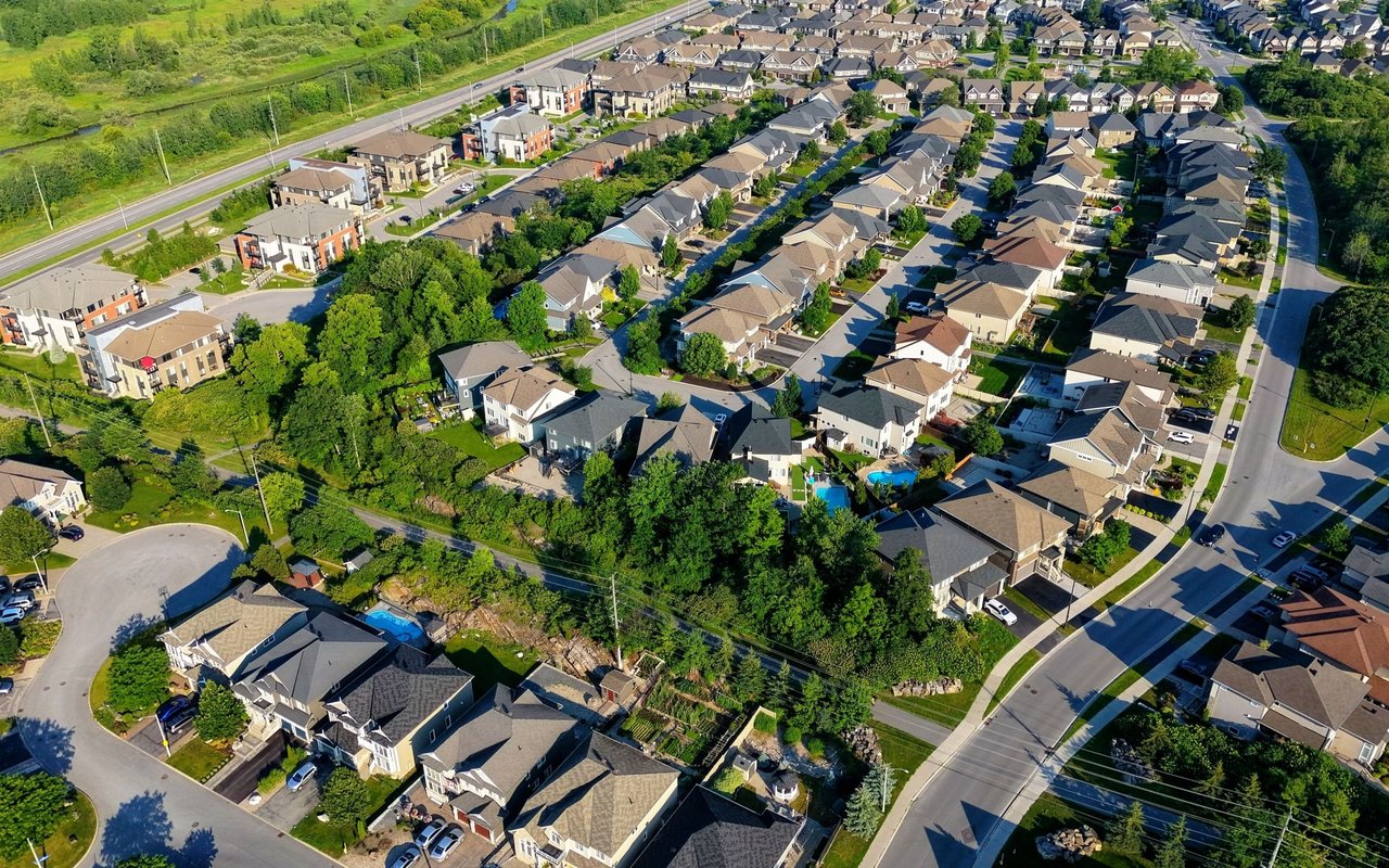 Watch Out! These Neighborhood Features Can Drag Down Your Home's Value