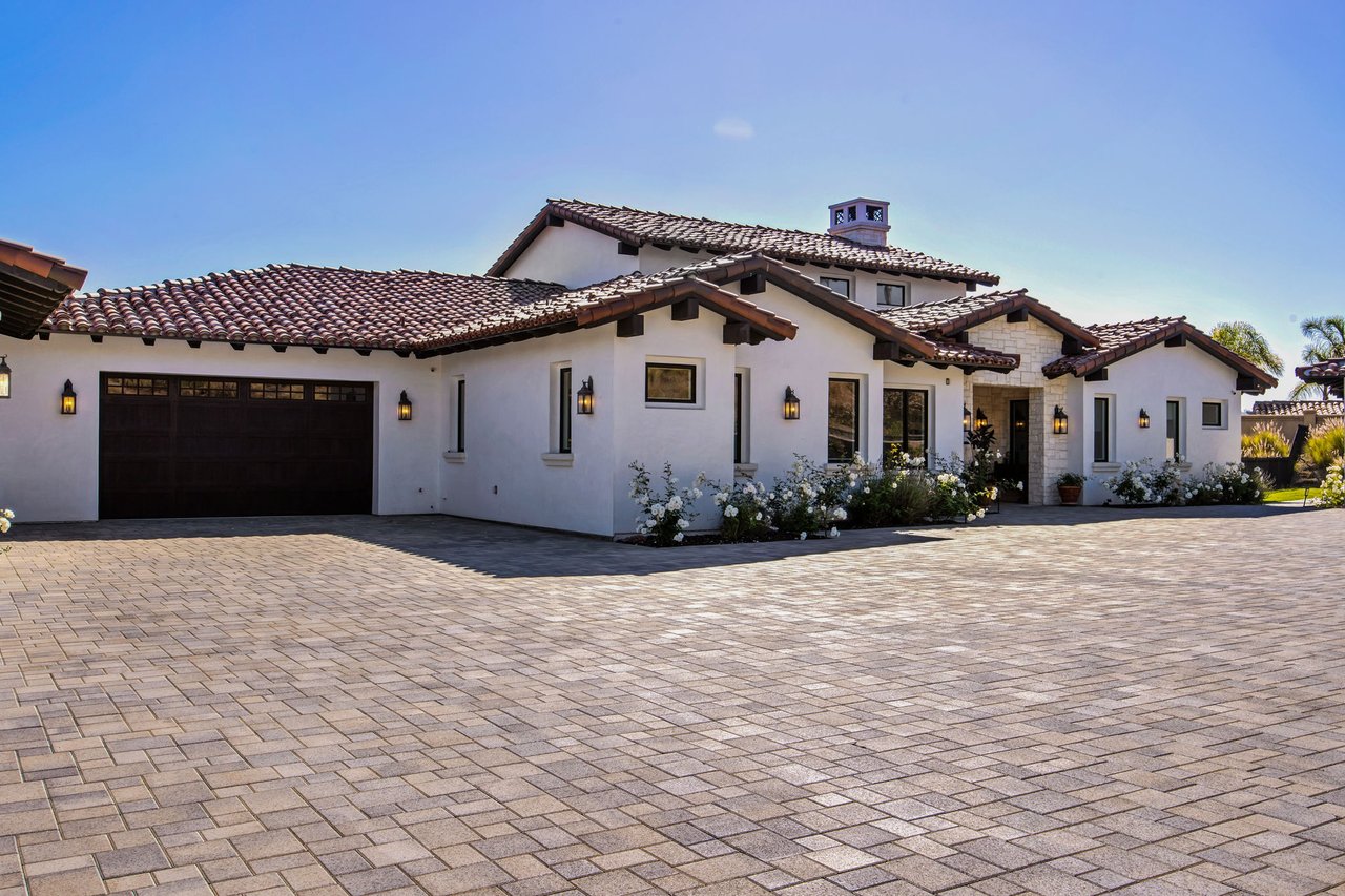 31324 Lake Vista Circle