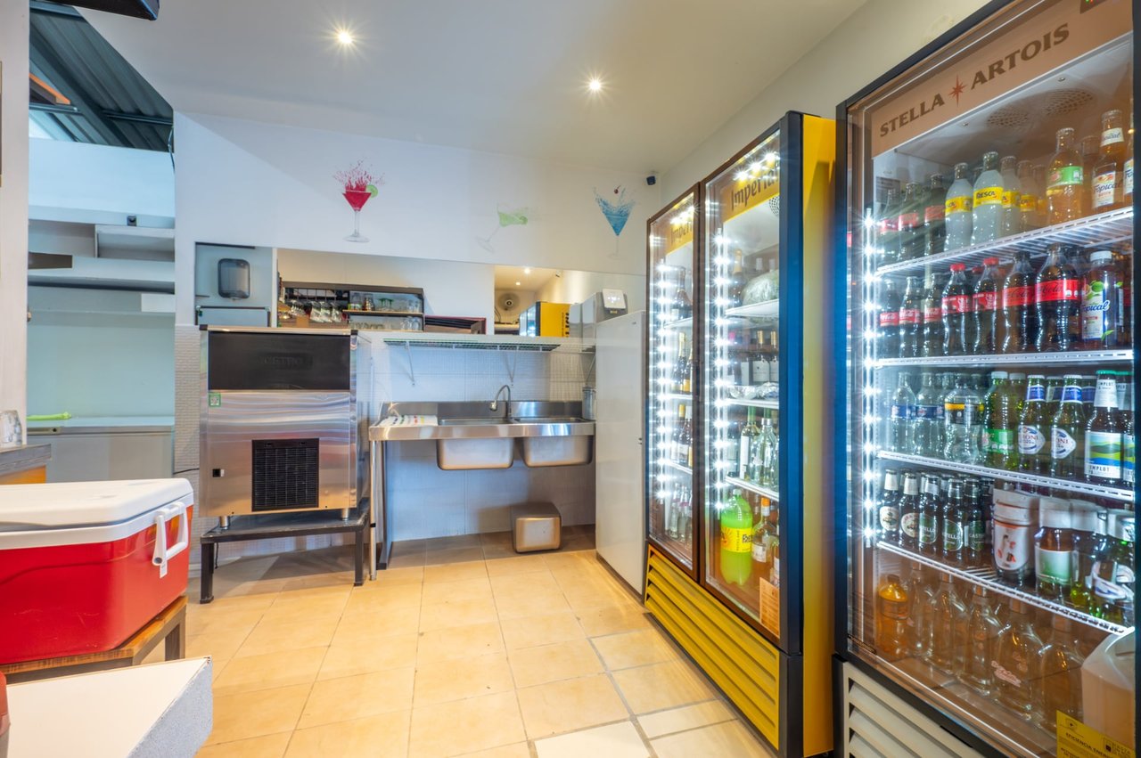 LA FORKETTA - ICONIC RESTAURANT FOR SALE 