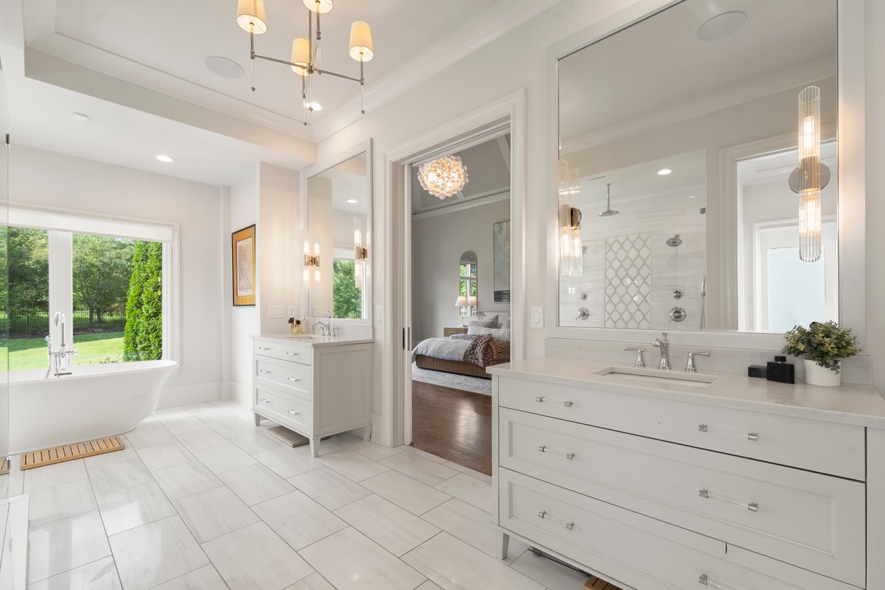  10160 Cedar Ridge Drive